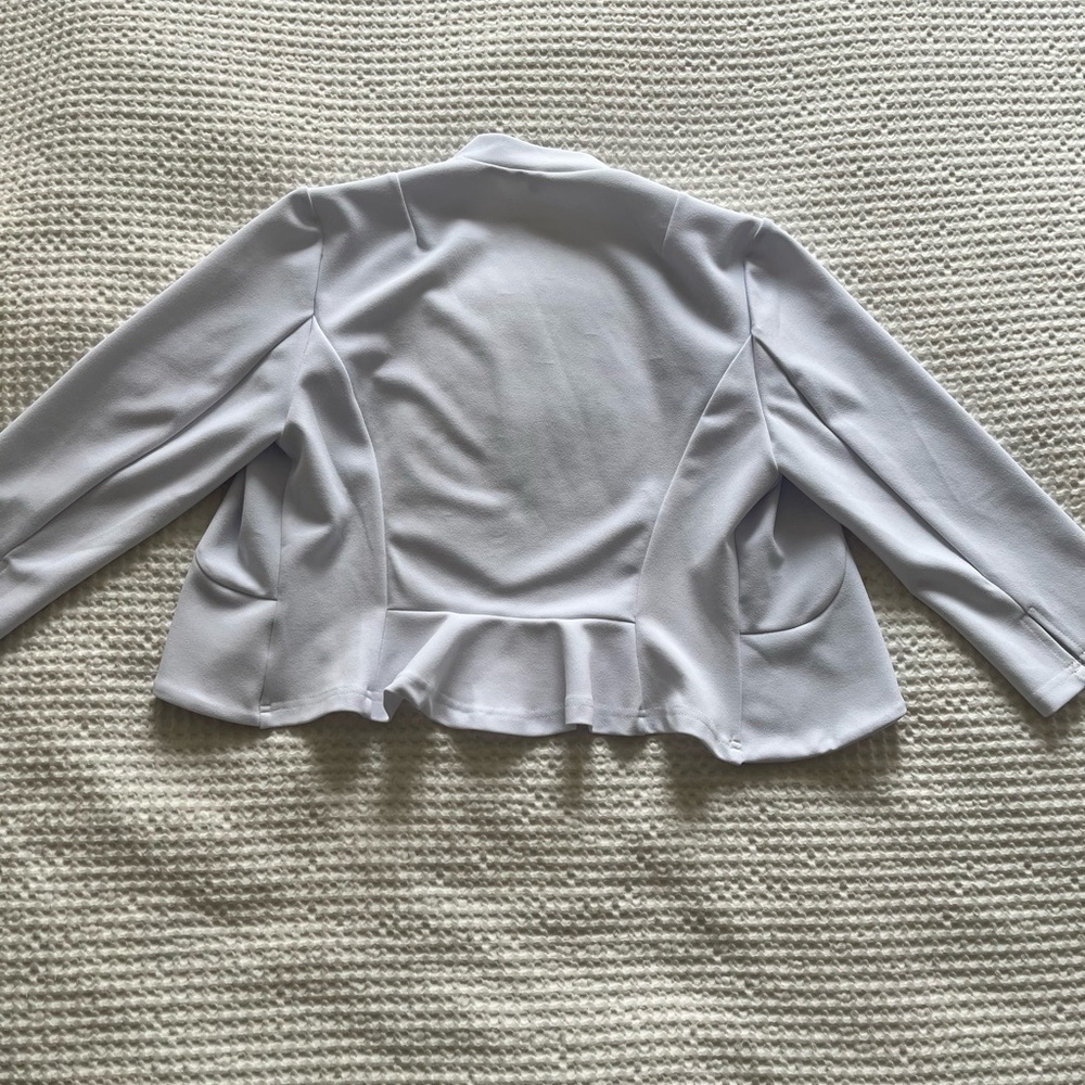 Cropped Blazer